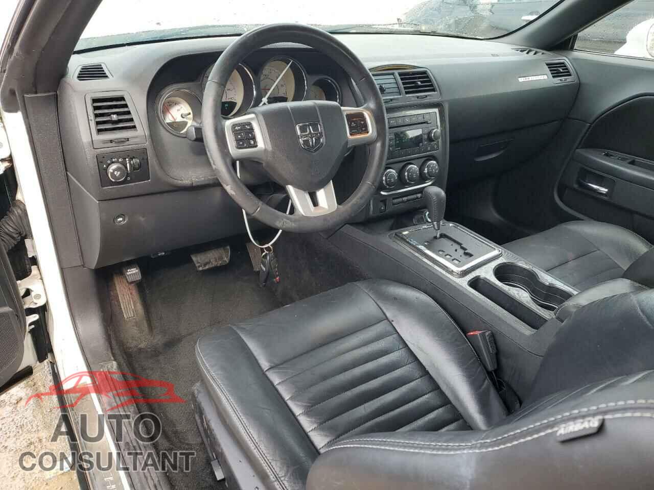 DODGE CHALLENGER 2013 - 2C3CDYAG6DH540177