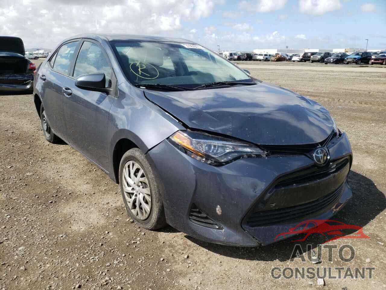 TOYOTA COROLLA 2018 - 5YFBURHE0JP818353