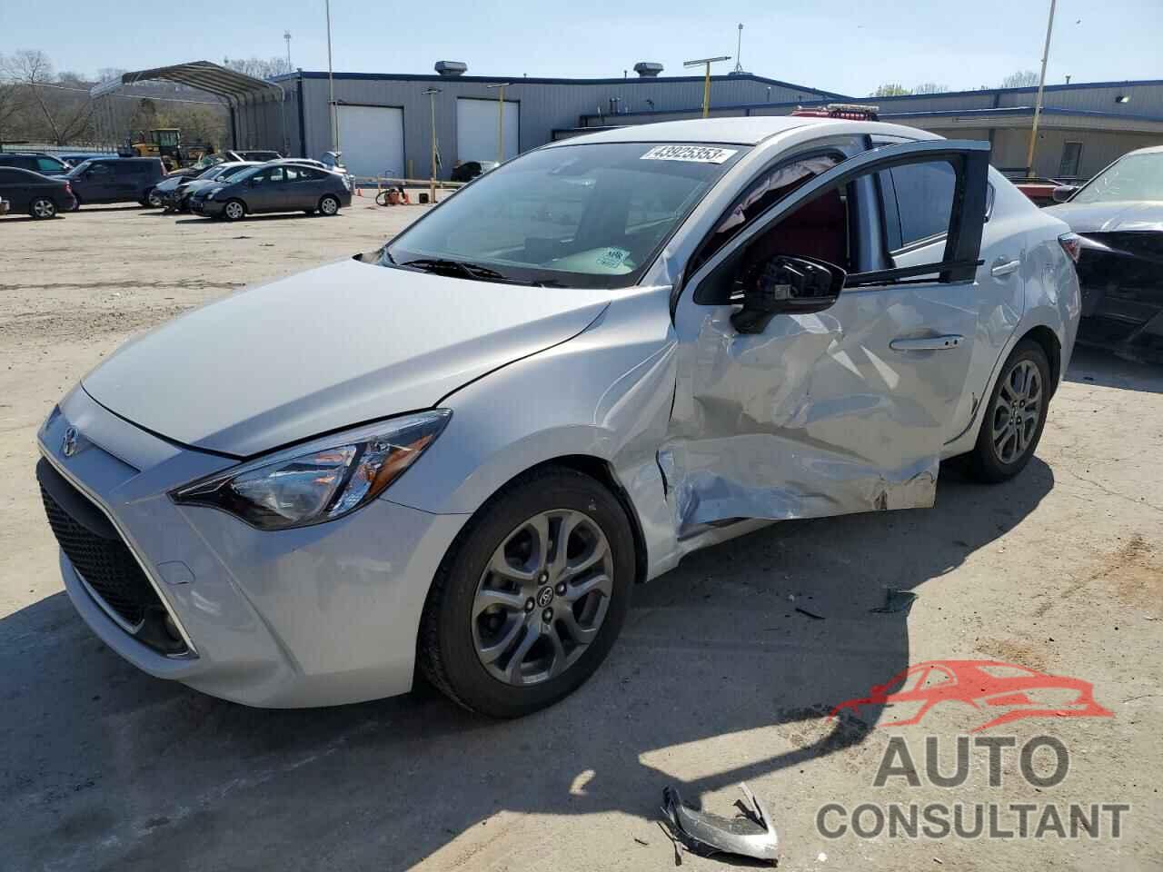 TOYOTA YARIS 2019 - 3MYDLBYV8KY519439
