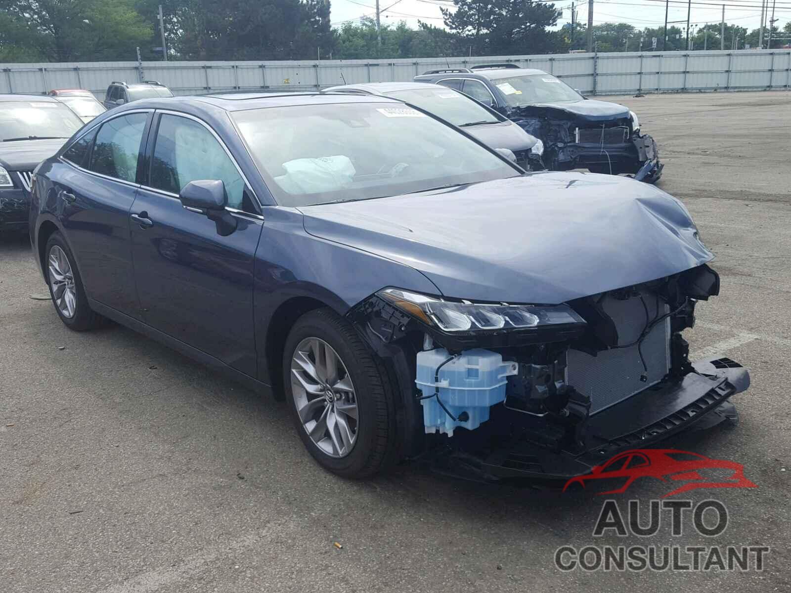 TOYOTA AVALON 2019 - 4T1BZ1FB5KU009698