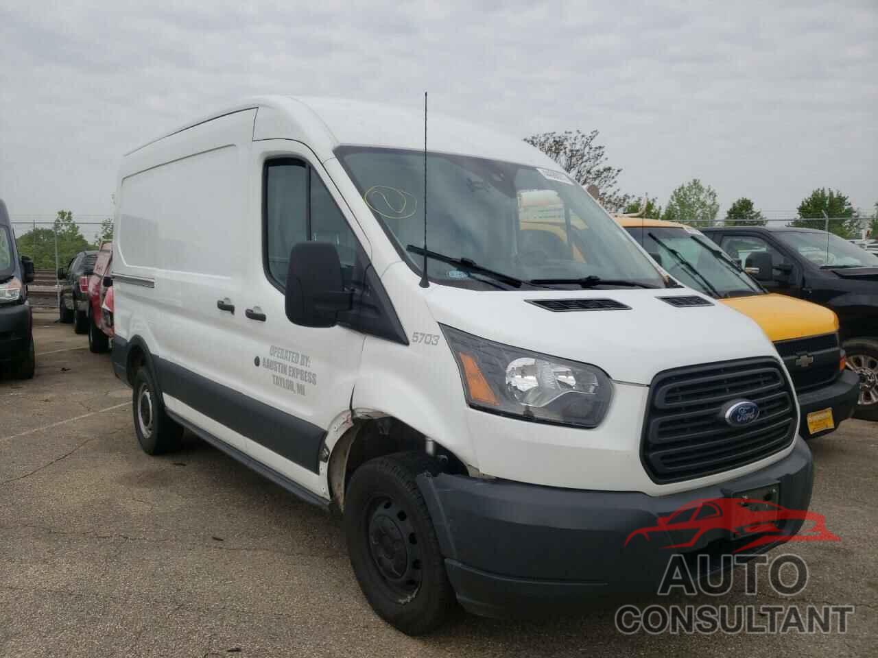 FORD TRANSIT CO 2017 - 1FTYR1CM9HKA65703