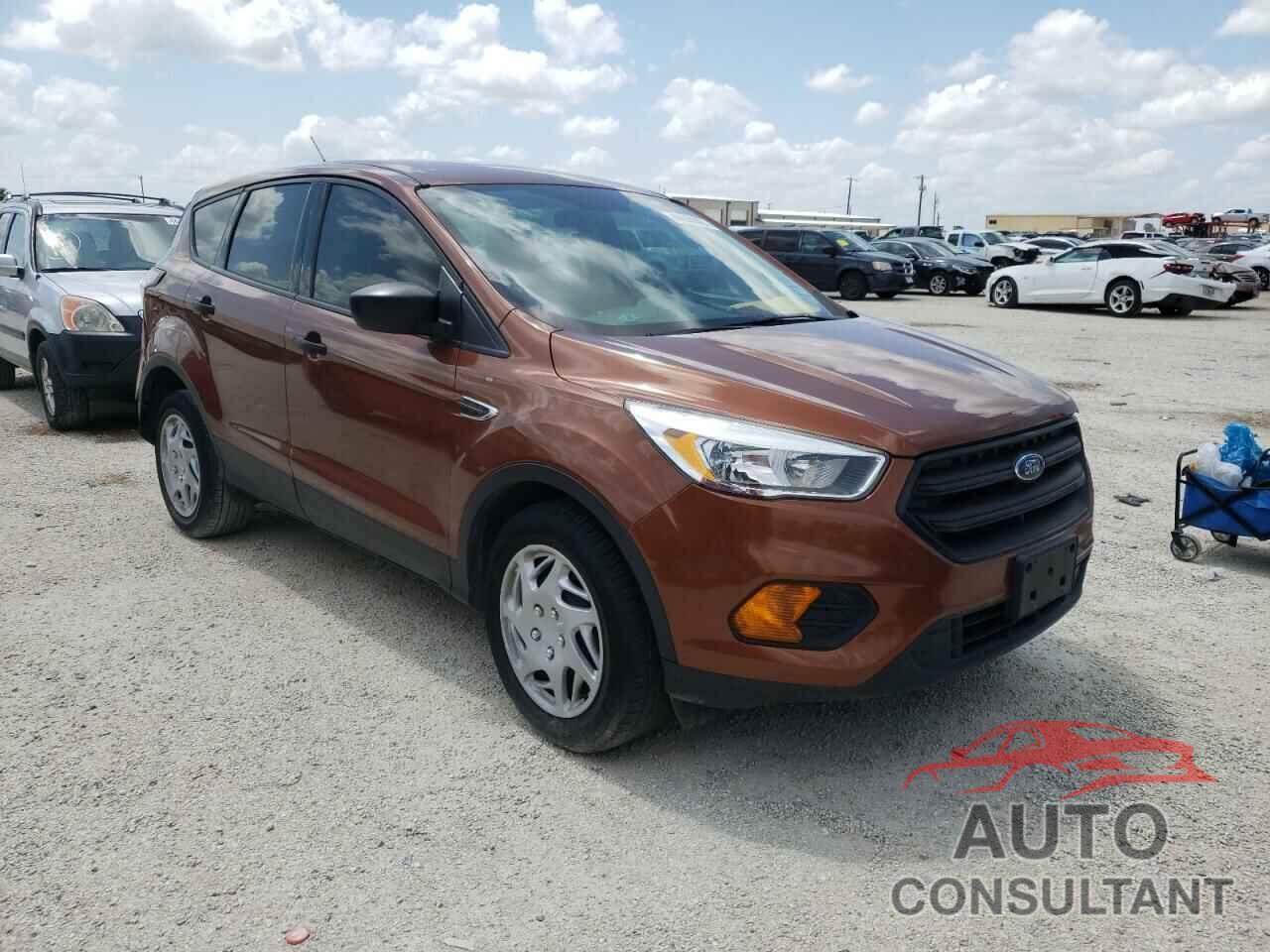 FORD ESCAPE 2017 - 1FMCU0F76HUB79652