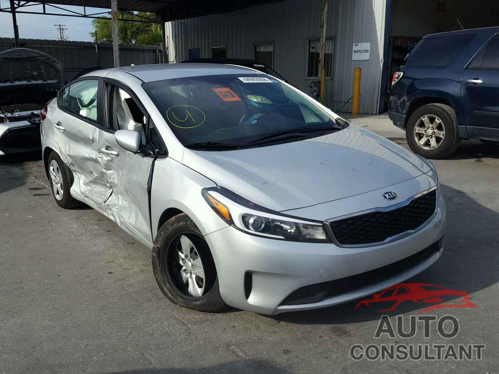 KIA FORTE 2018 - 3KPFL4A76JE197107