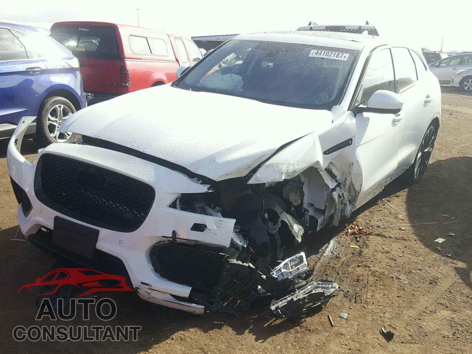 JAGUAR F-PACE 2017 - SADCM2BV6HA081439