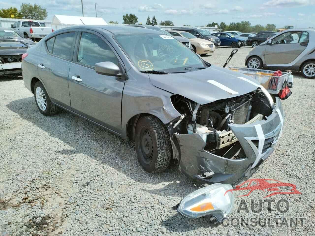 NISSAN VERSA 2018 - 3N1CN7AP9JL816201