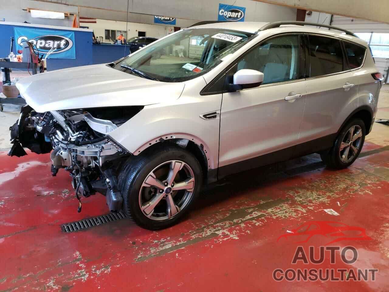 FORD ESCAPE 2017 - 1FMCU9GD8HUD24070
