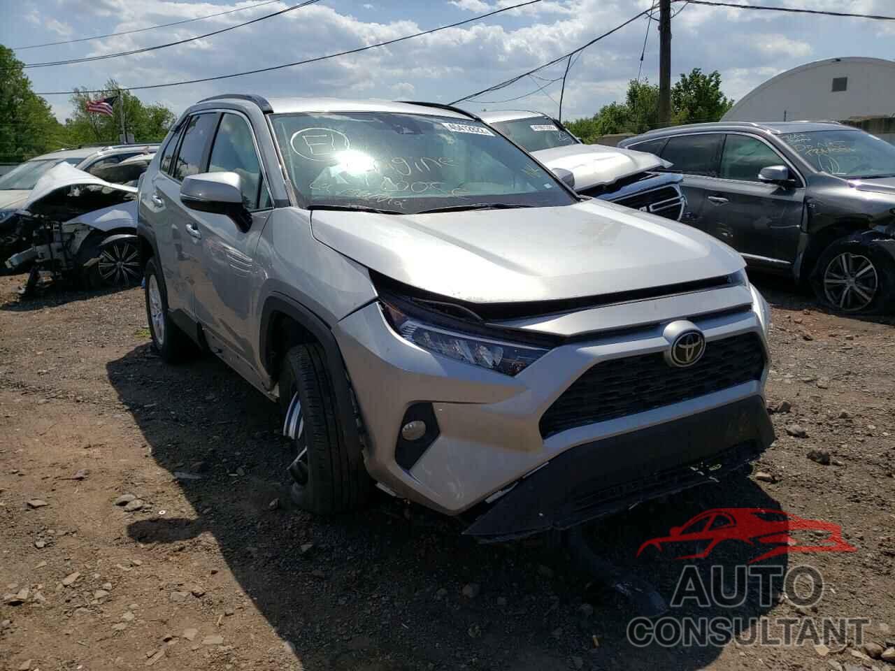 TOYOTA RAV4 2021 - 2T3W1RFV8MC124695