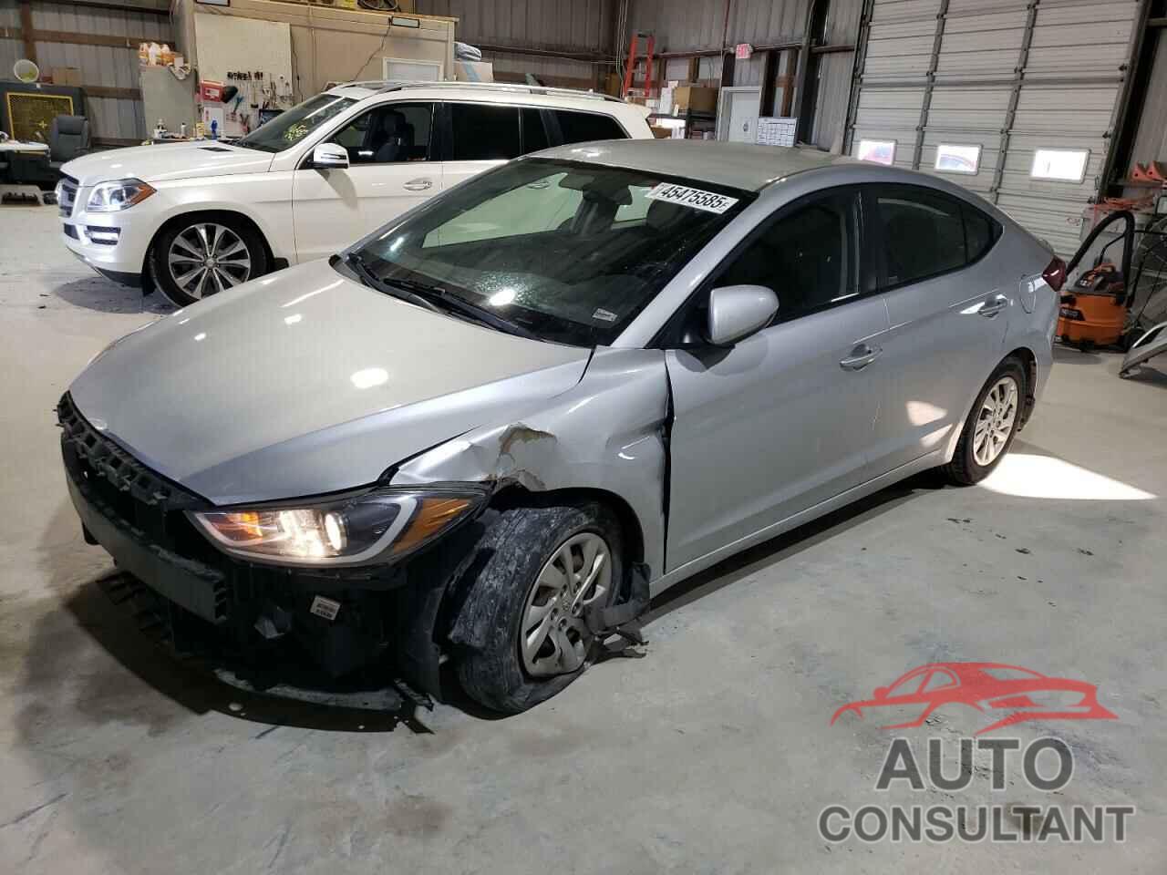 HYUNDAI ELANTRA 2018 - 5NPD74LF1JH262277