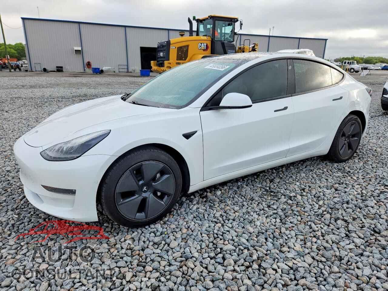 TESLA MODEL 3 2021 - 5YJ3E1EB5MF981500
