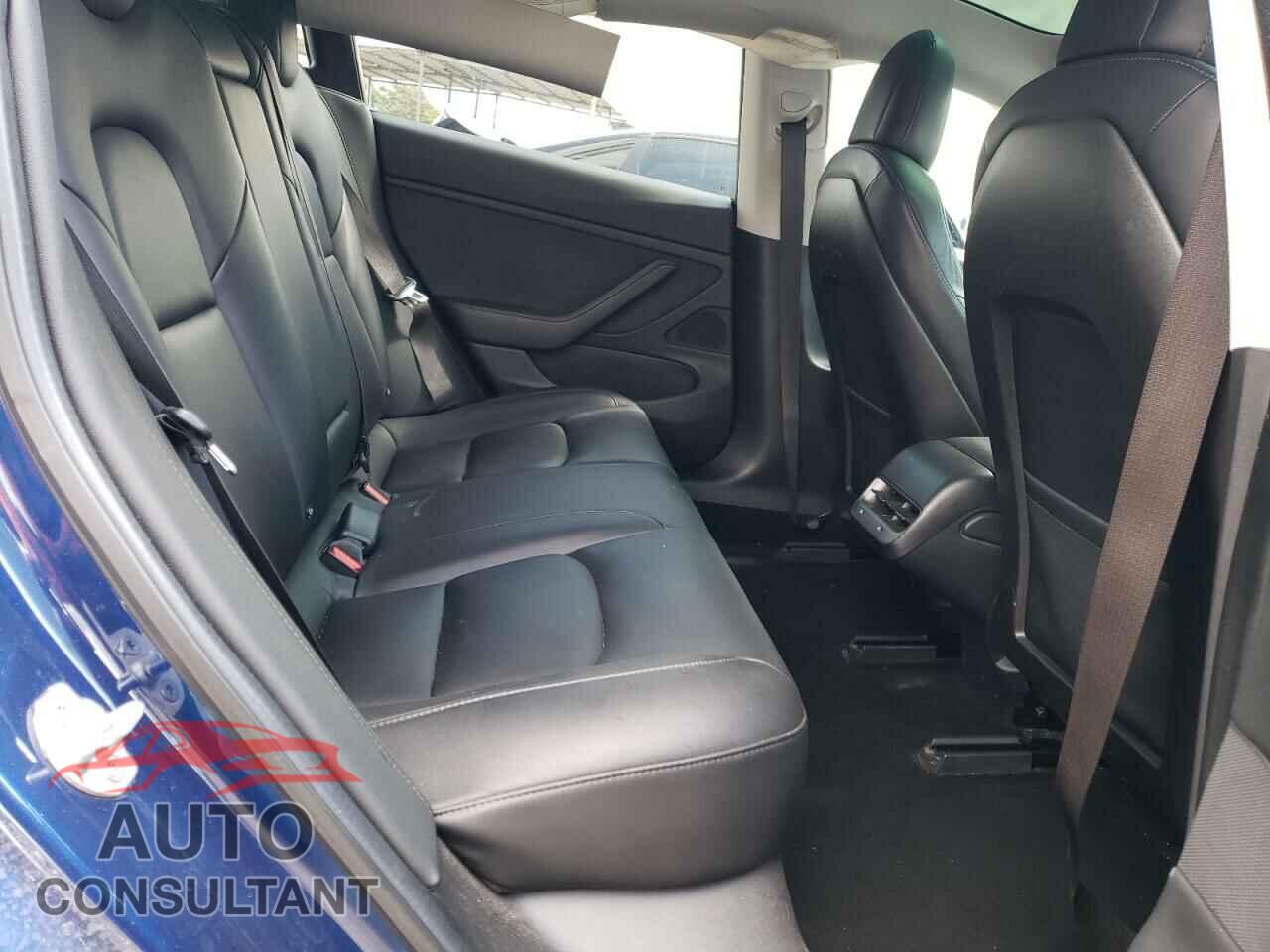 TESLA MODEL 3 2018 - 5YJ3E1EB4JF091985