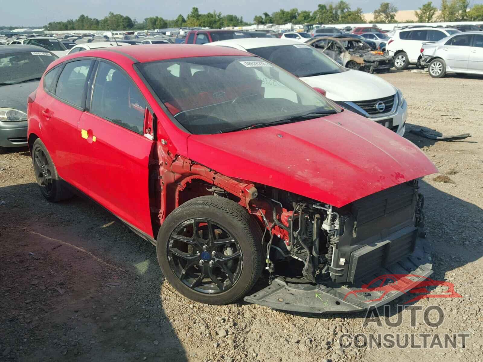 FORD FOCUS 2016 - 1FADP3K22GL235530