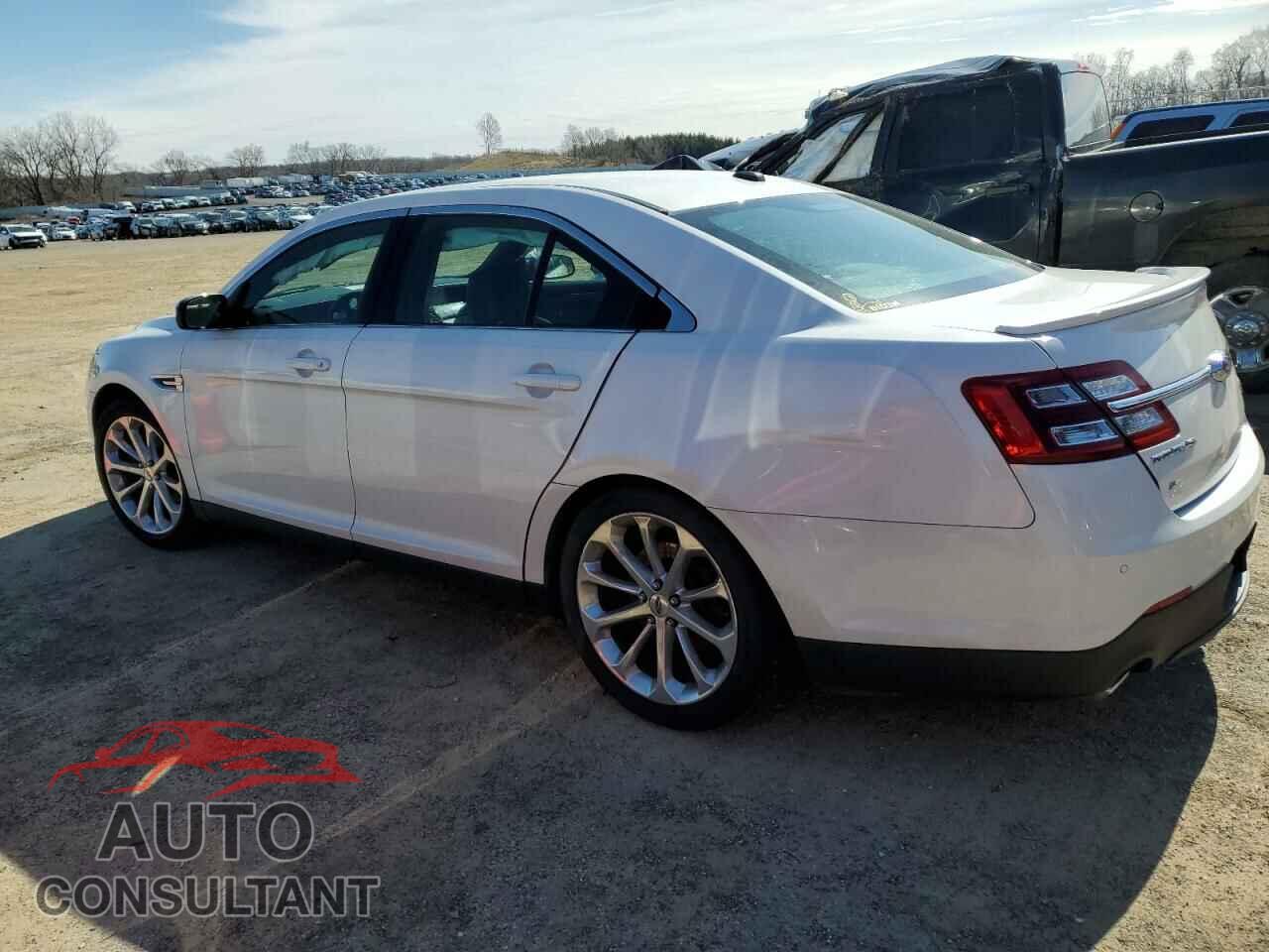 FORD TAURUS 2016 - 1FAHP2J82GG118086