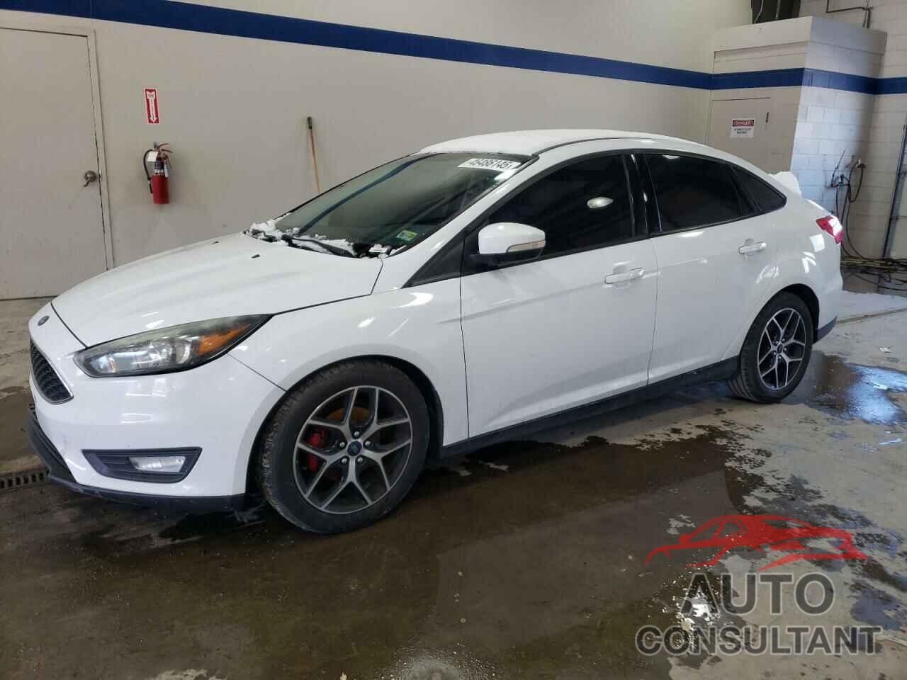 FORD FOCUS 2017 - 1FADP3H28HL260327