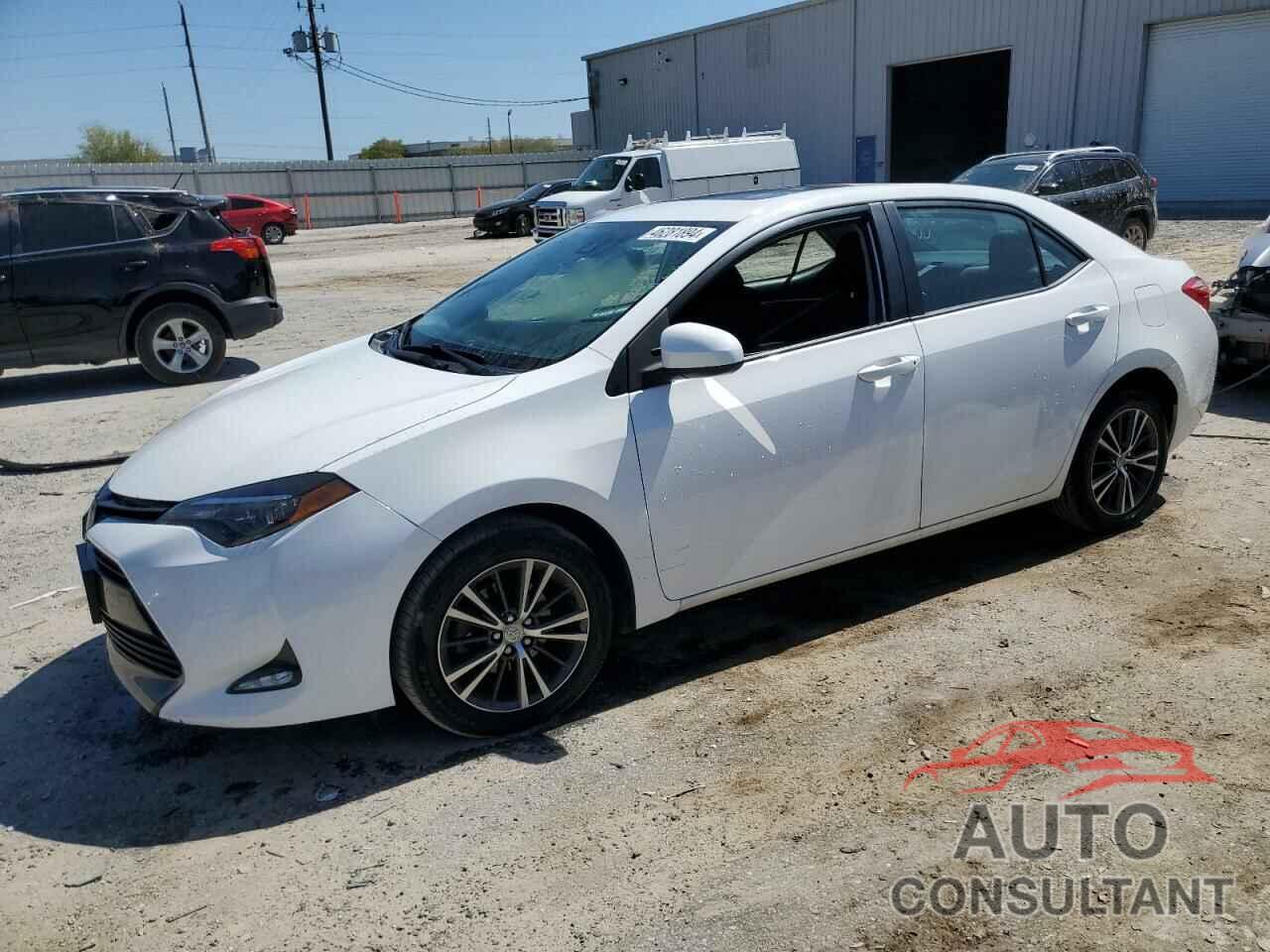TOYOTA COROLLA 2018 - 2T1BURHEXJC014609