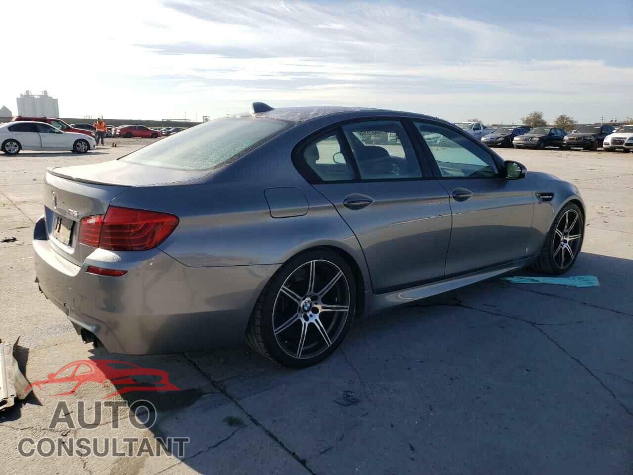 BMW M5 2016 - WBSFV9C59GG343682