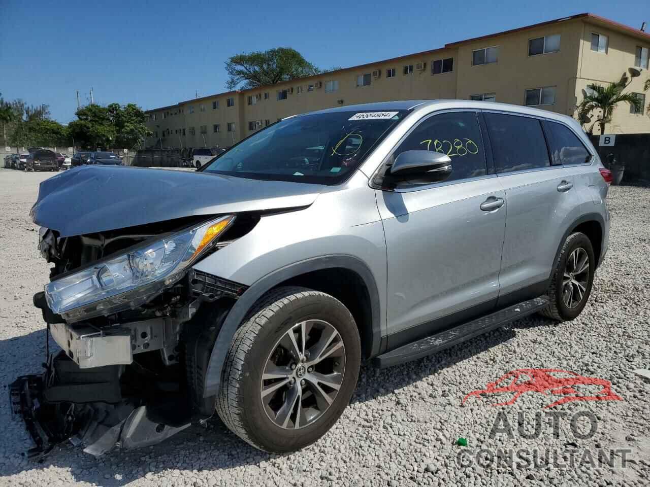 TOYOTA HIGHLANDER 2019 - 5TDZARFH5KS061639