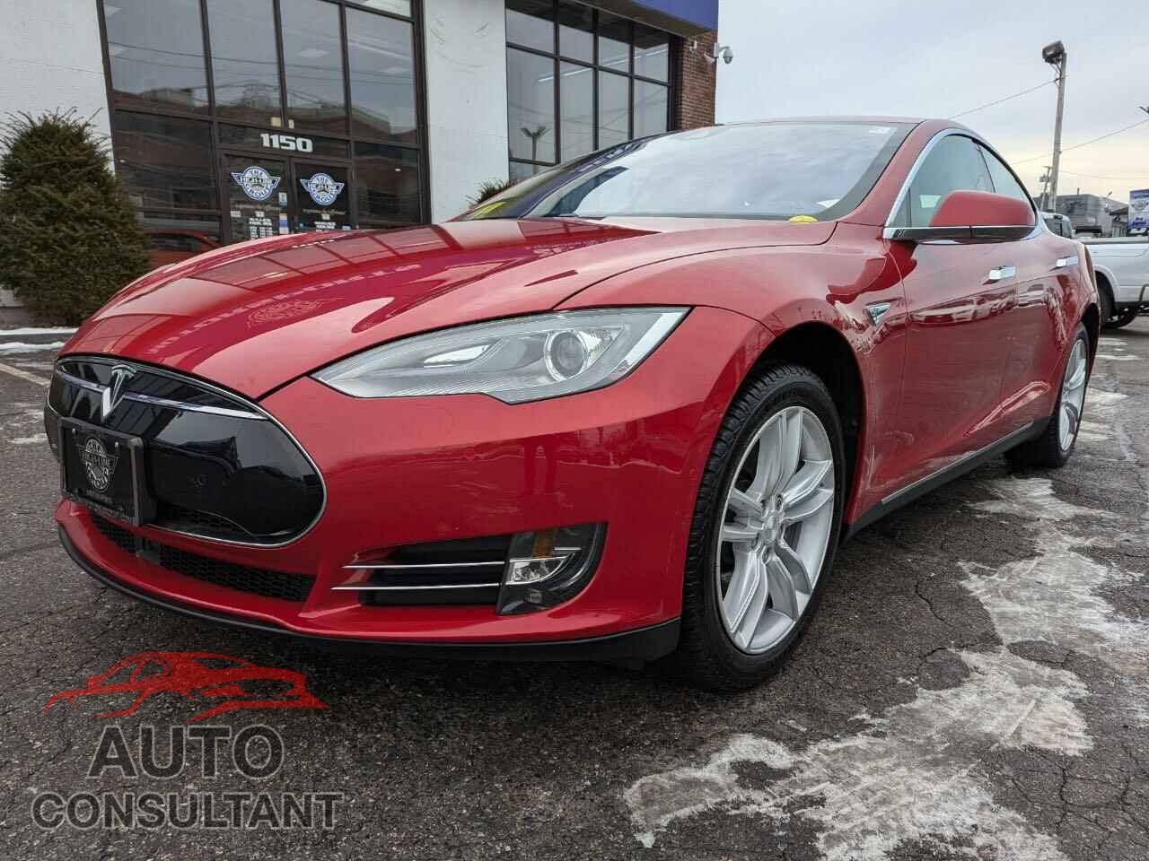 TESLA MODEL S 2015 - 5YJSA1E29FF109668