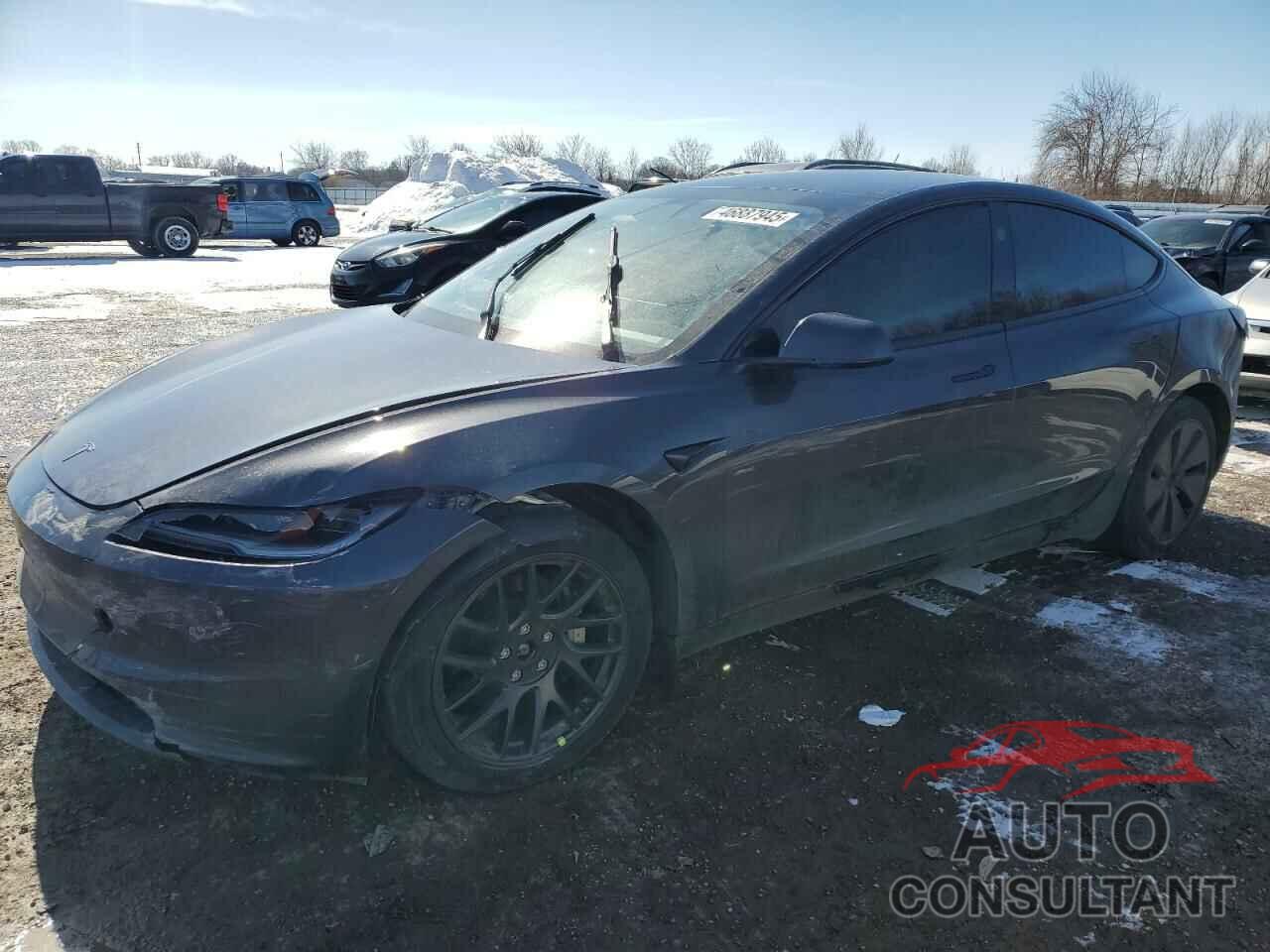 TESLA MODEL 3 2024 - LRW3E7EB7RC101403
