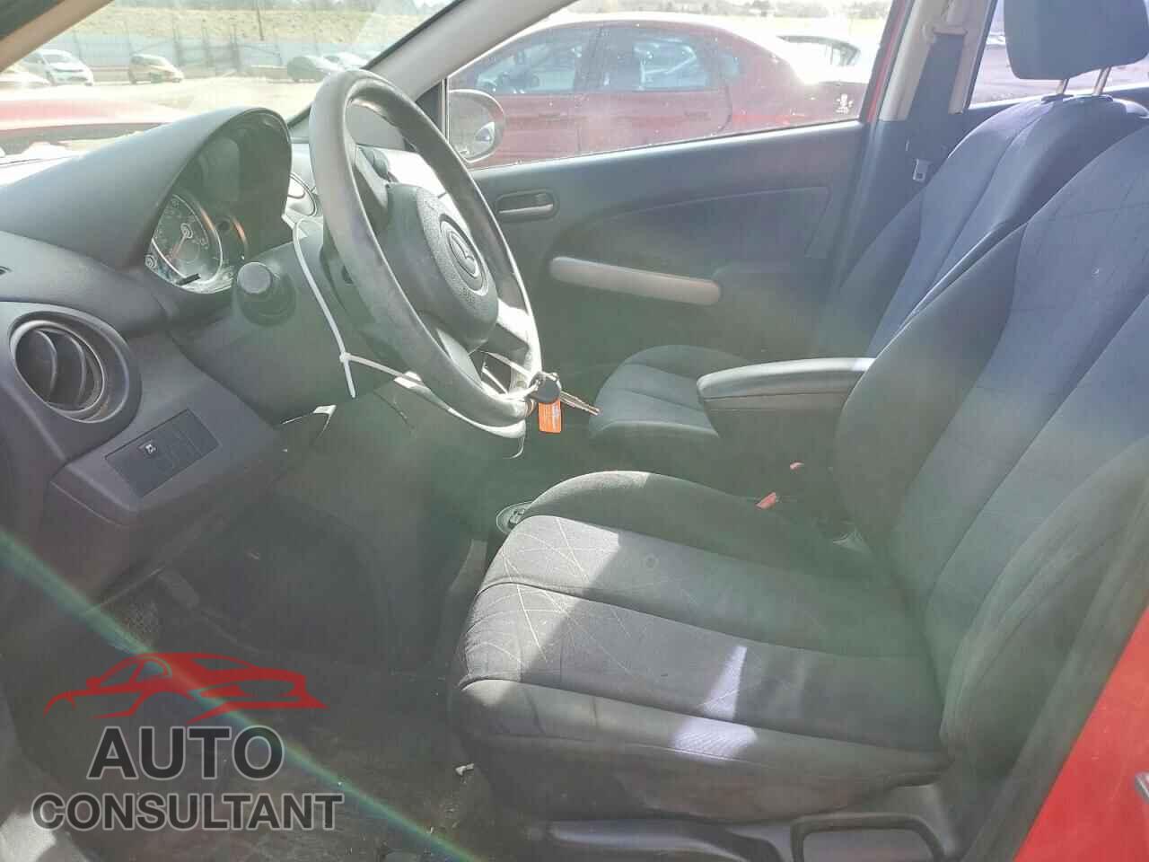 MAZDA 2 2013 - JM1DE1KY3D0161587