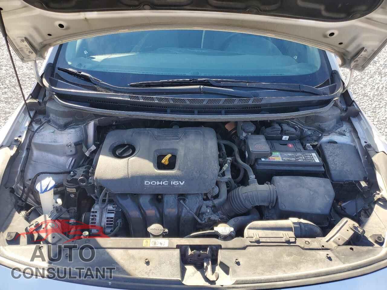 KIA FORTE 5 EX 2017 - 3KPFK4A71HE038301