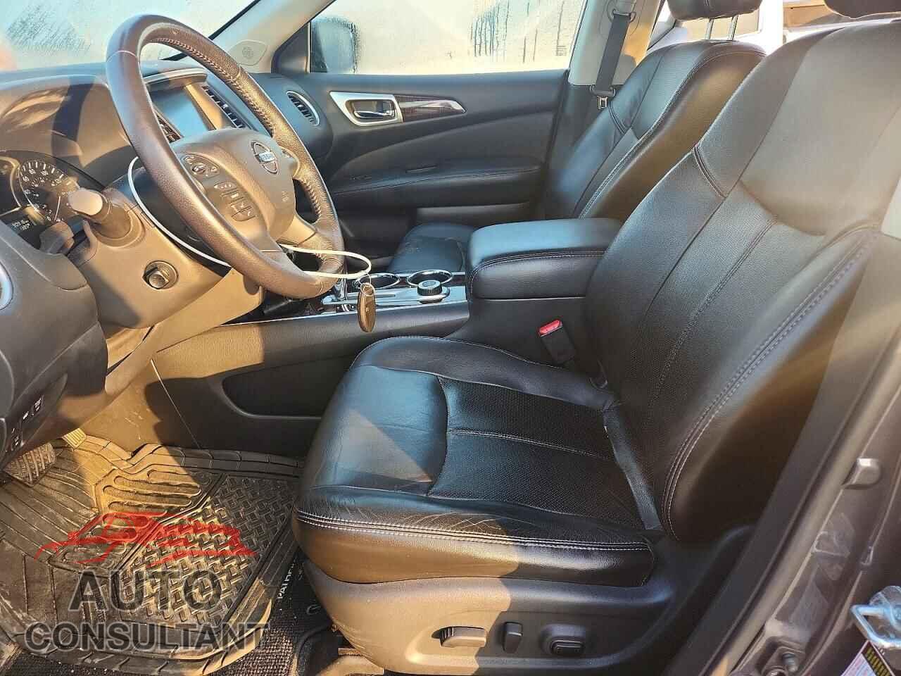 NISSAN PATHFINDER 2013 - 5N1AR2MM4DC632843