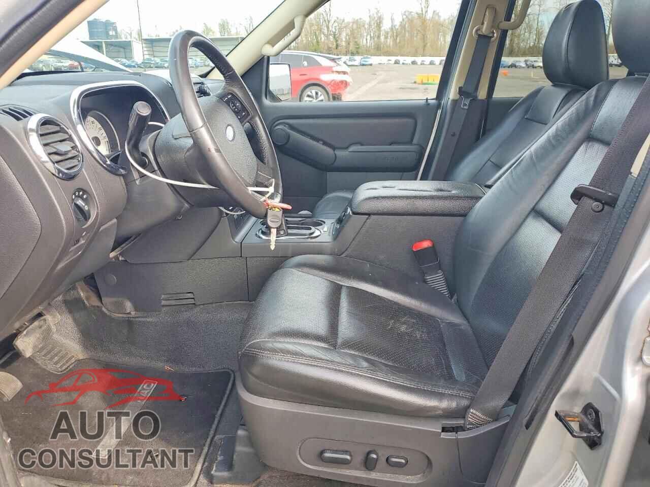 FORD EXPLORER 2010 - 1FMEU2D86AUA54303