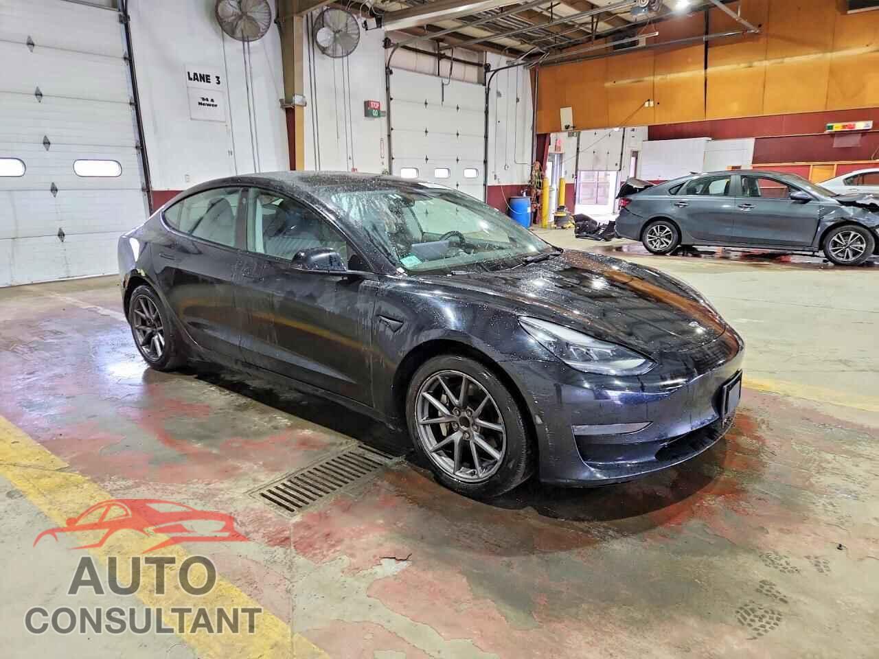TESLA MODEL 3 2022 - 5YJ3E1EA0NF372002