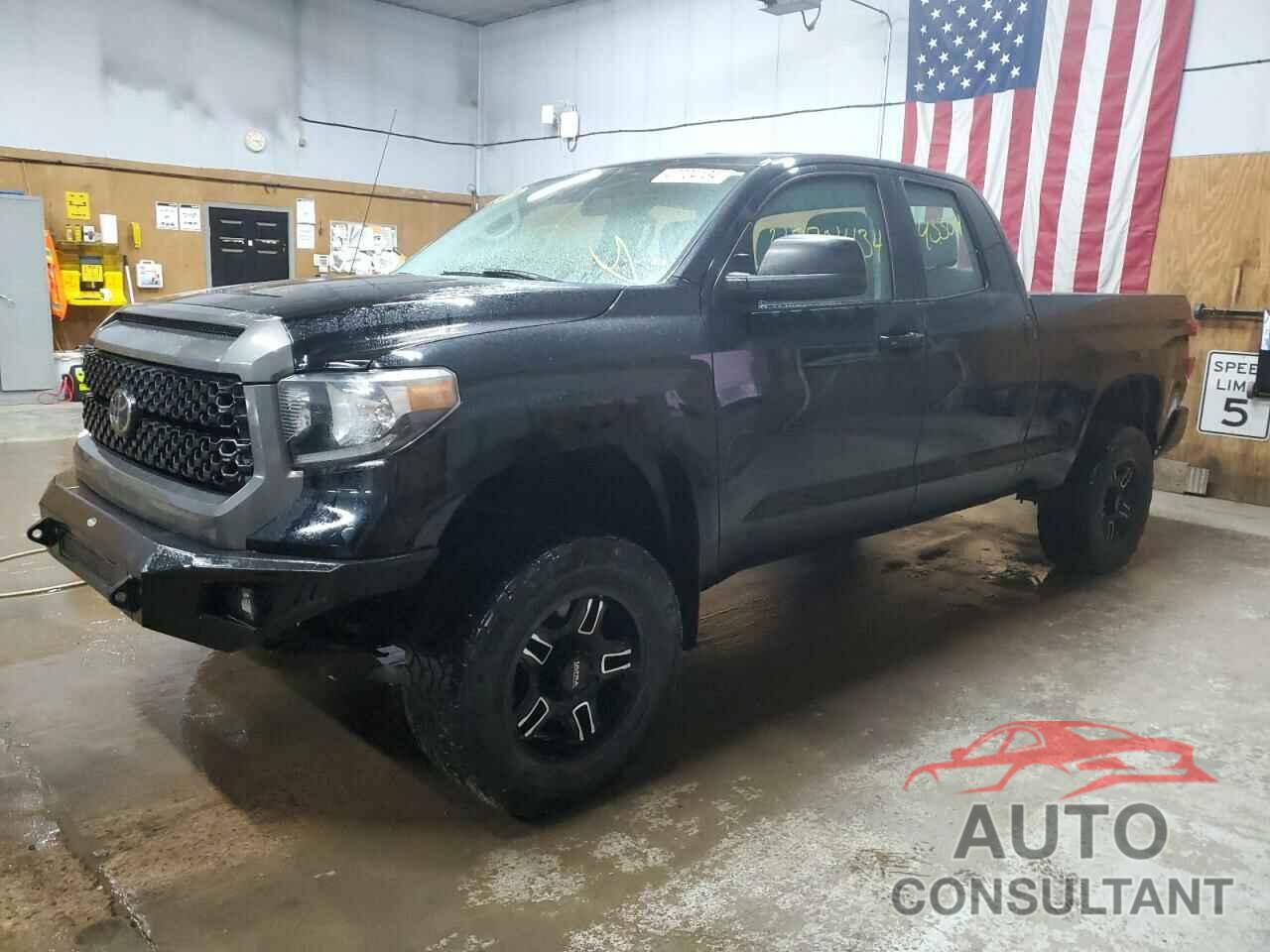 TOYOTA TUNDRA 2018 - 5TFUM5F16JX078097