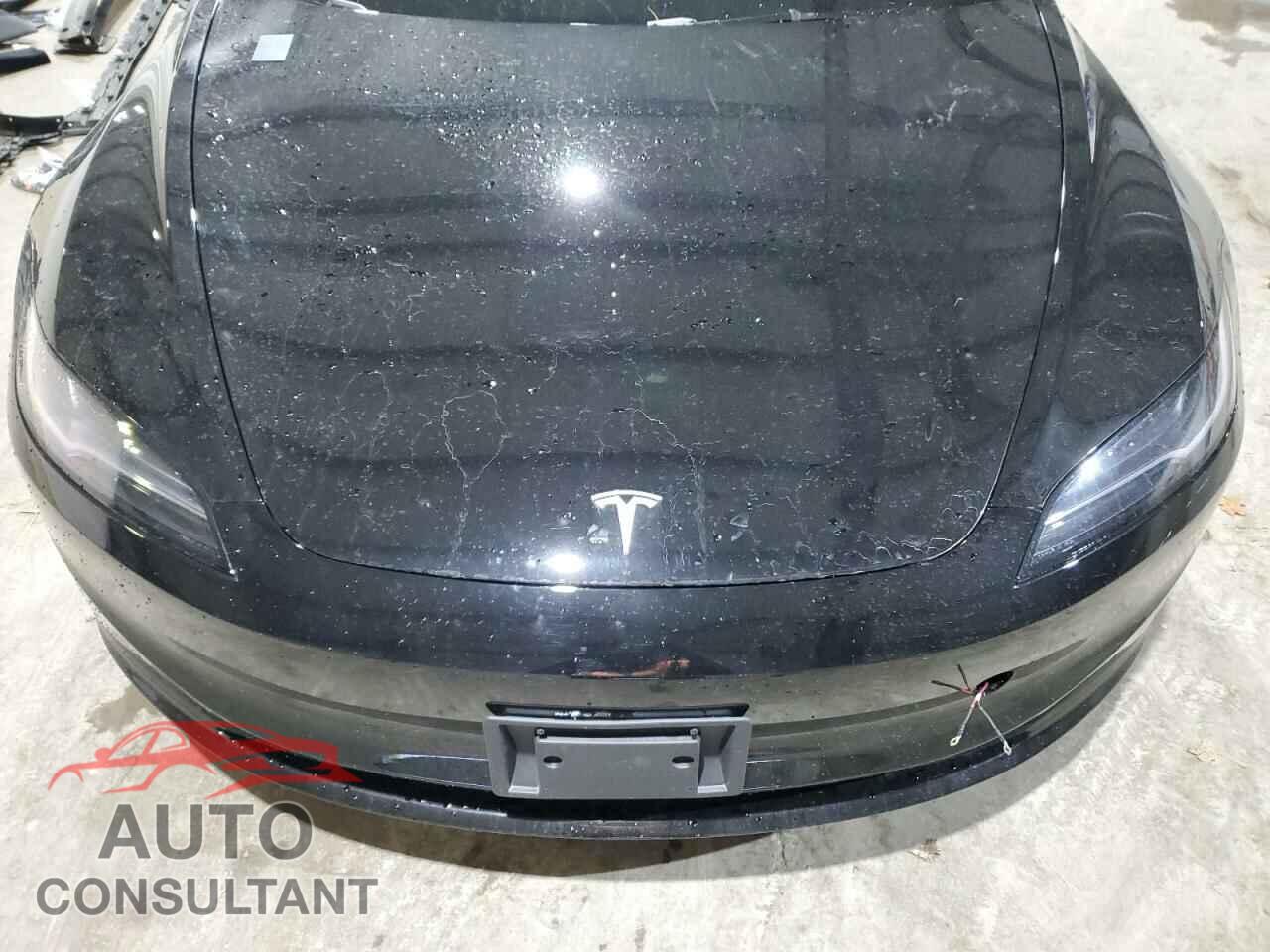 TESLA MODEL 3 2024 - 5YJ3E1EB8RF793027