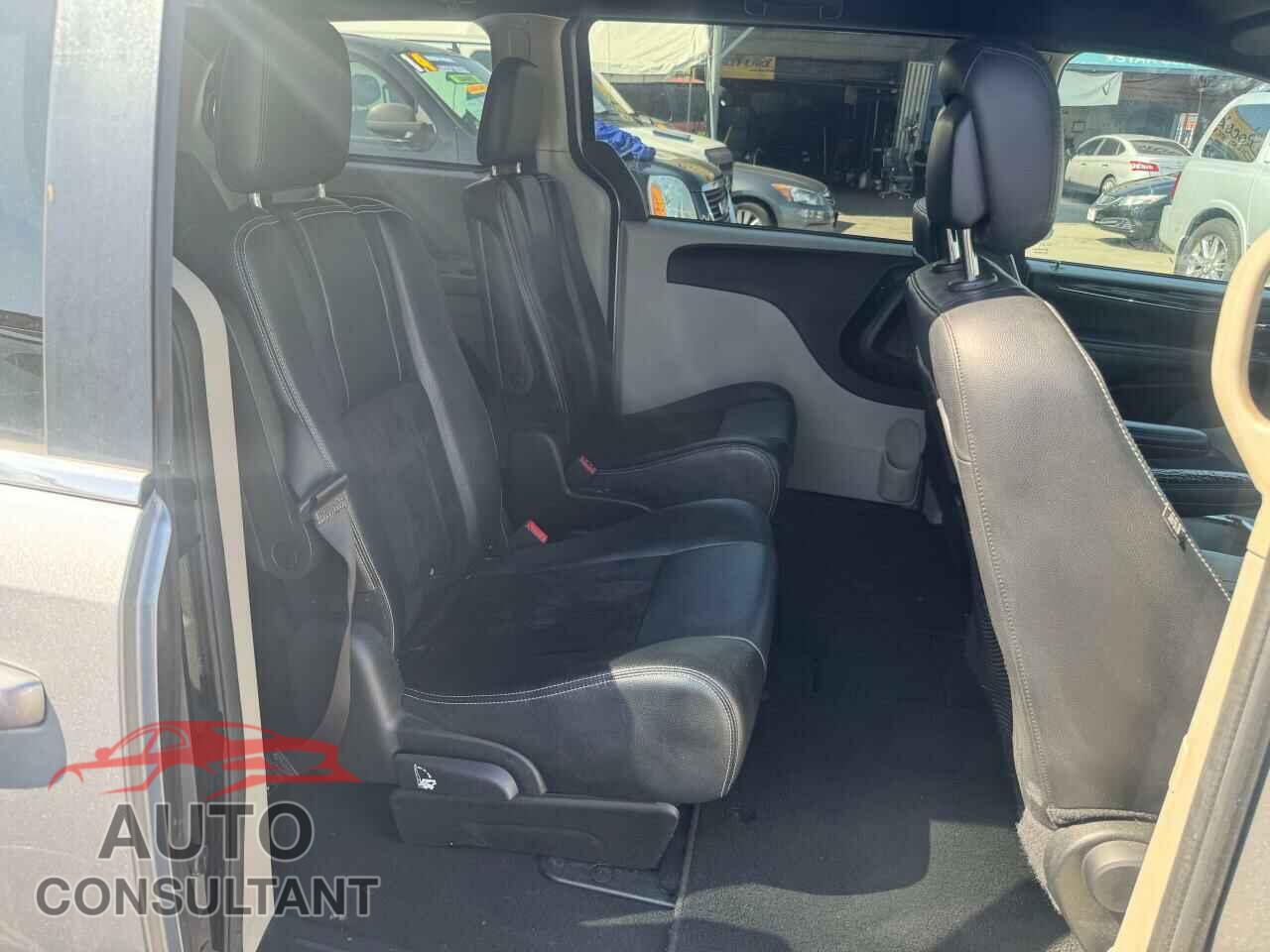 DODGE CARAVAN 2017 - 2C4RDGCG4HR671167