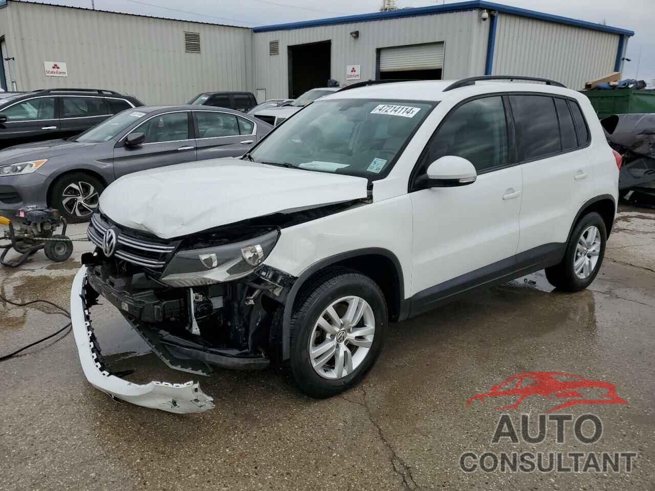 VOLKSWAGEN TIGUAN 2016 - WVGAV7AX9GW589398