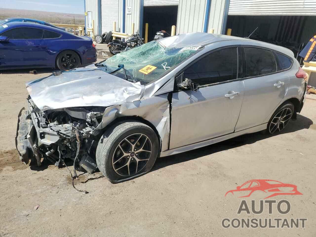 FORD FOCUS 2015 - 1FADP3K24FL248858