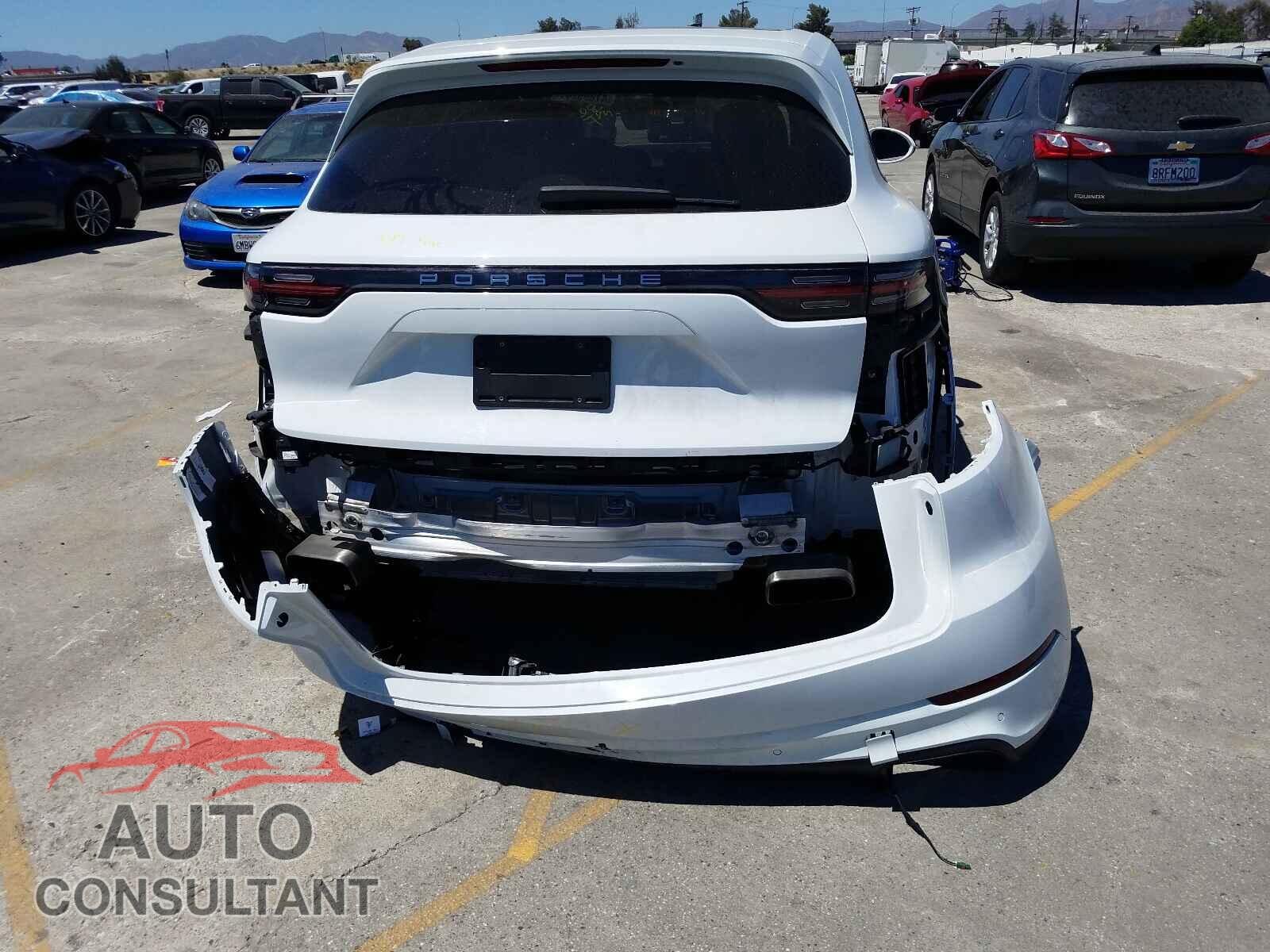 PORSCHE CAYENNE 2020 - WP1AA2AY3LDA07120