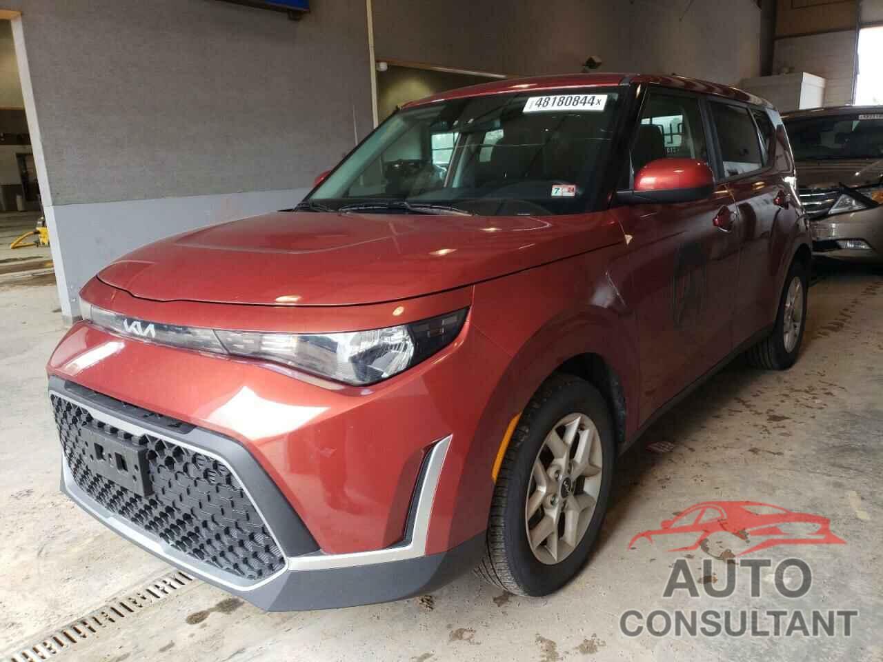 KIA SOUL 2023 - KNDJ23AU3P7888553