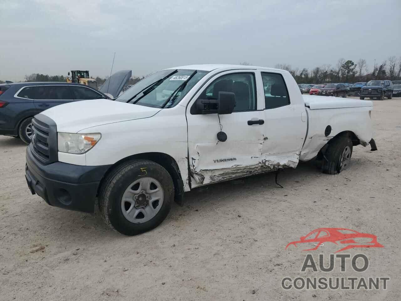 TOYOTA TUNDRA 2013 - 5TFRM5F13DX063633