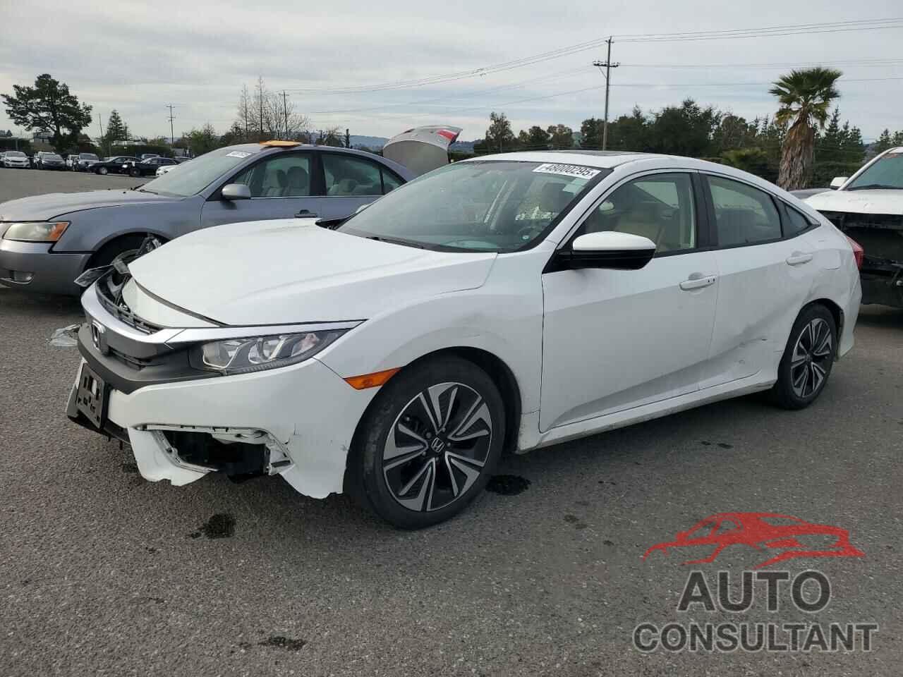 HONDA CIVIC 2018 - JHMFC1F78JX028857