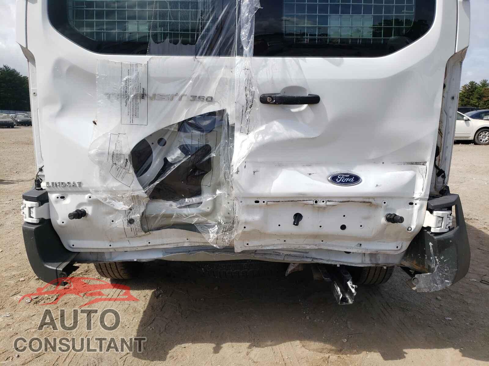 FORD TRANSIT CO 2018 - 1FTBW2YM2JKB04893