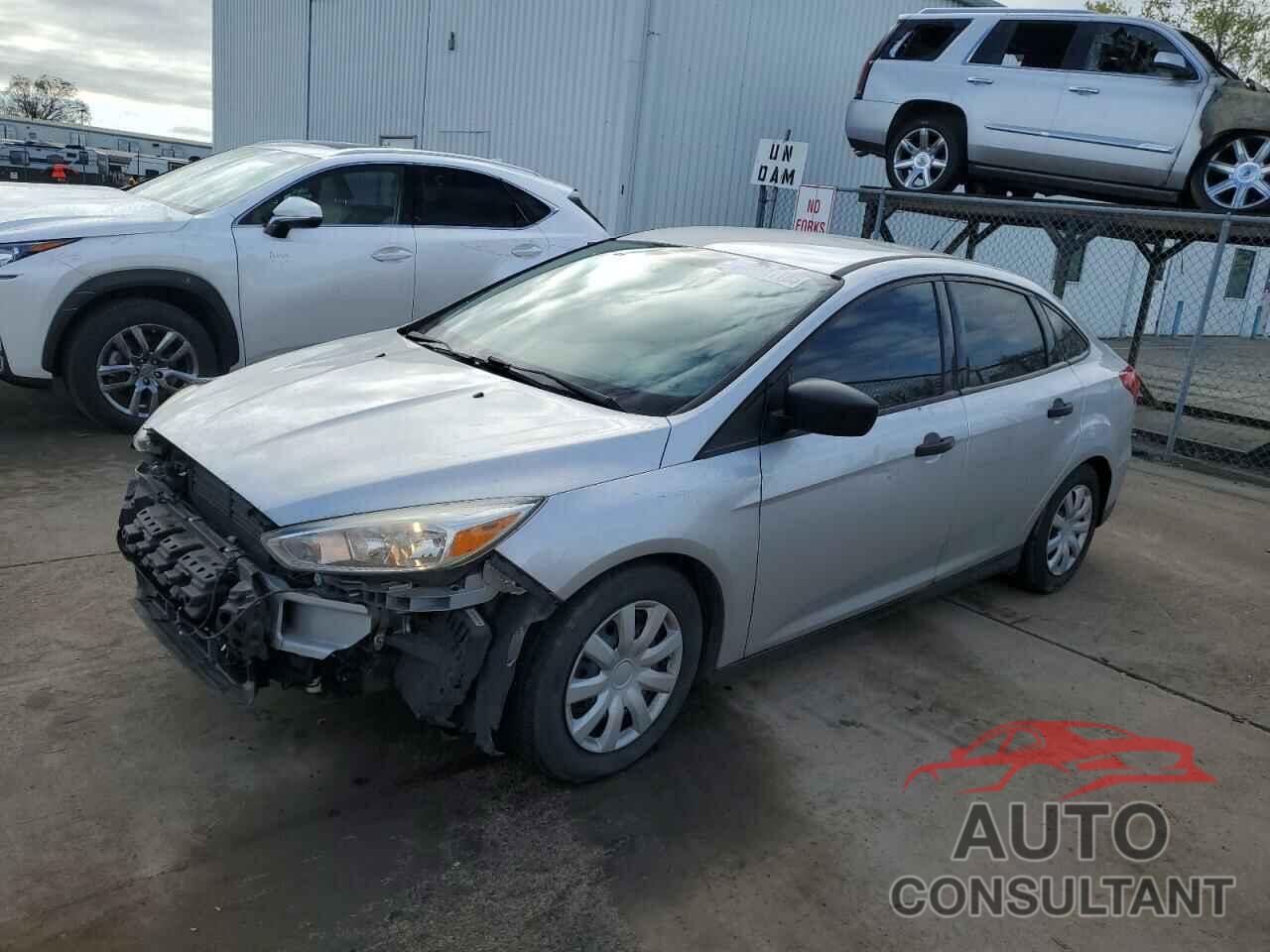 FORD FOCUS 2016 - 1FADP3E22GL311291