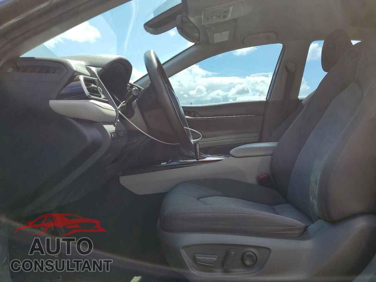 TOYOTA CAMRY 2020 - 4T1L11AK5LU972721