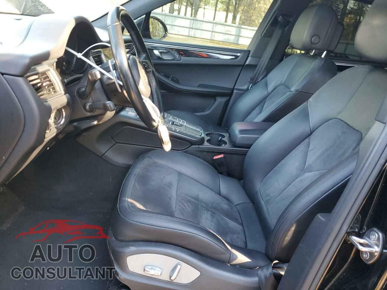 PORSCHE MACAN 2017 - WP1AA2A56HLB04752