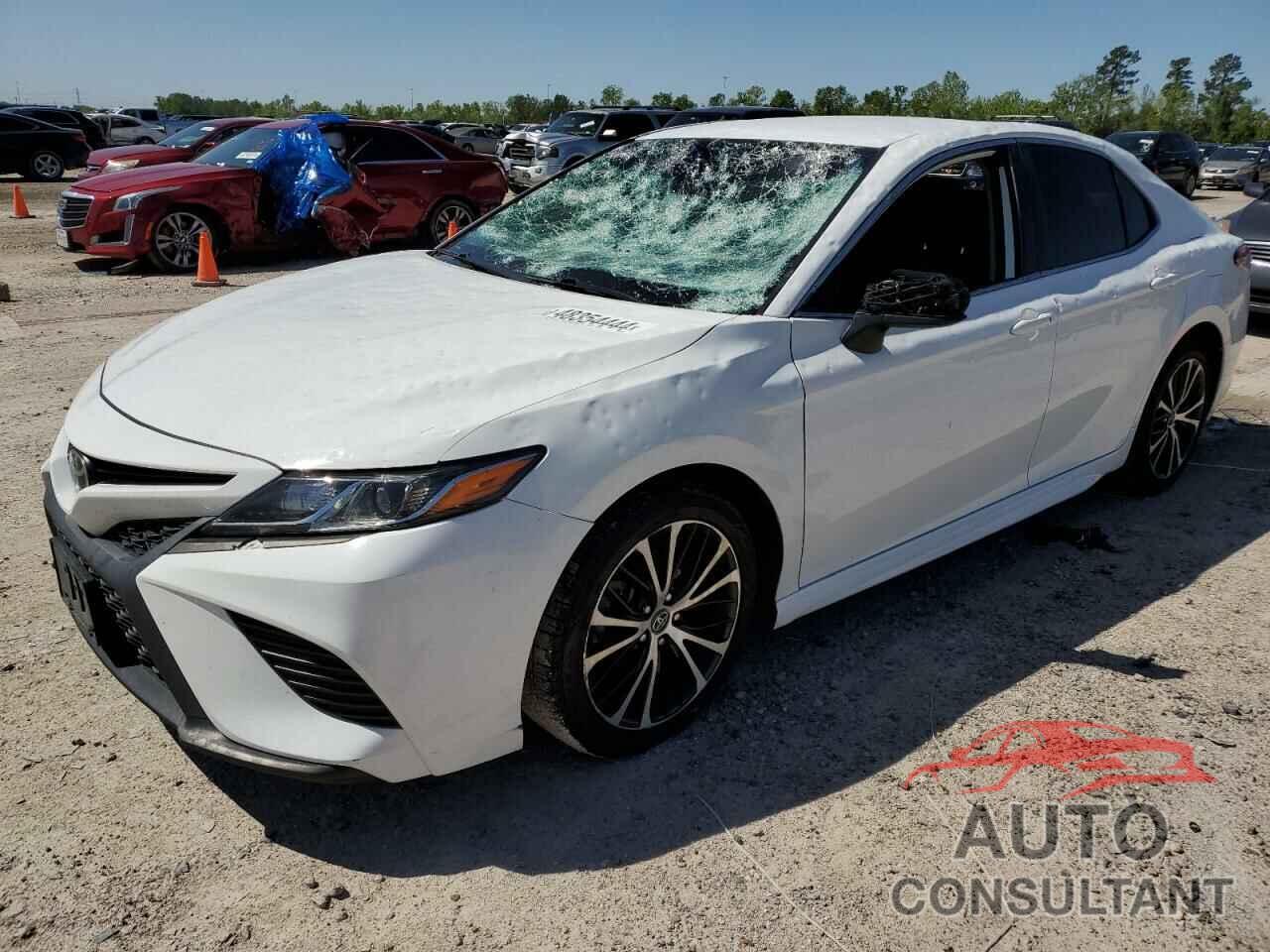 TOYOTA CAMRY 2020 - 4T1G11AK7LU329076