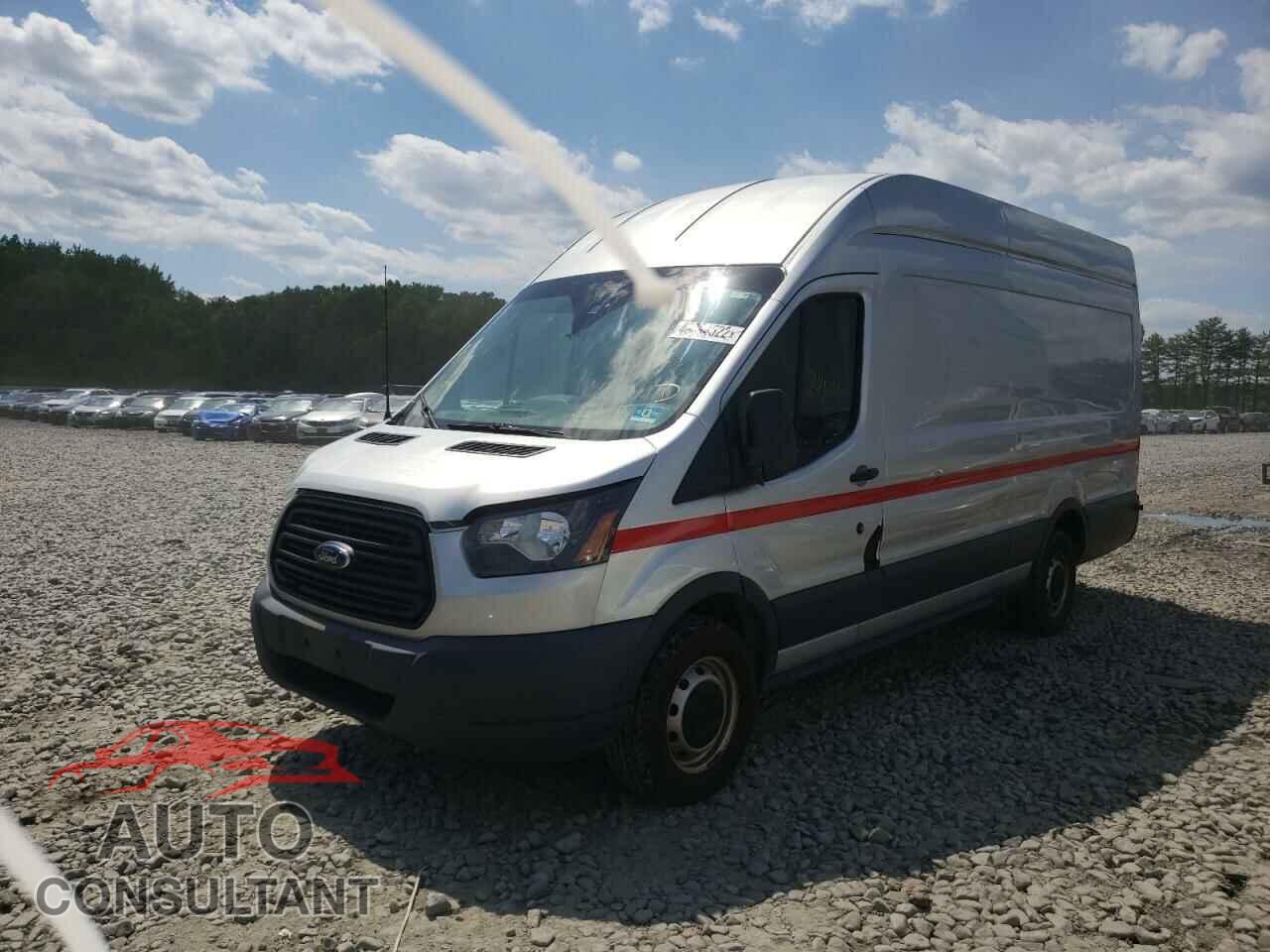 FORD TRANSIT CO 2017 - 1FTBW3XG0HKB03320