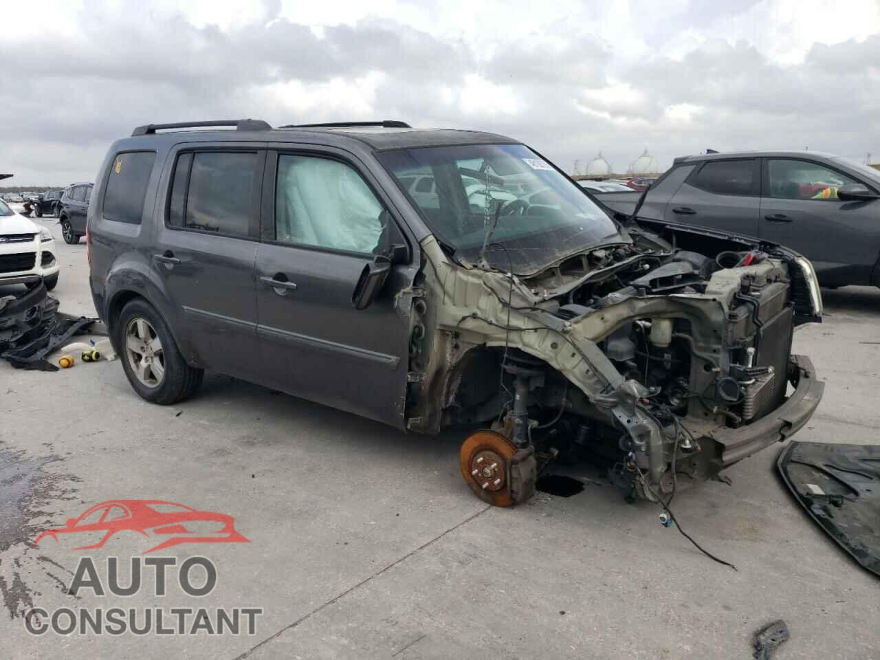 HONDA PILOT 2011 - 5FNYF3H56BB028697