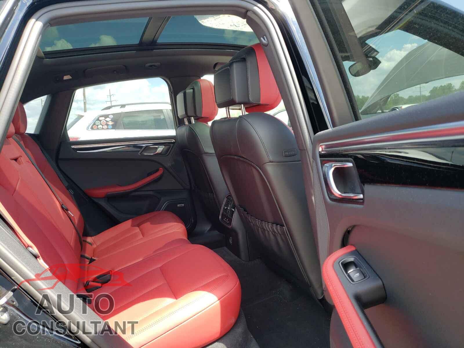PORSCHE MACAN 2018 - WP1AA2A5XJLB23150