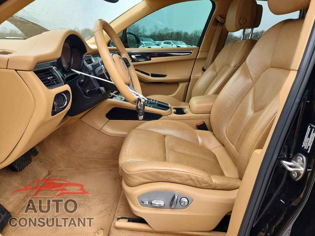 PORSCHE MACAN 2016 - WP1AB2A57GLB49730