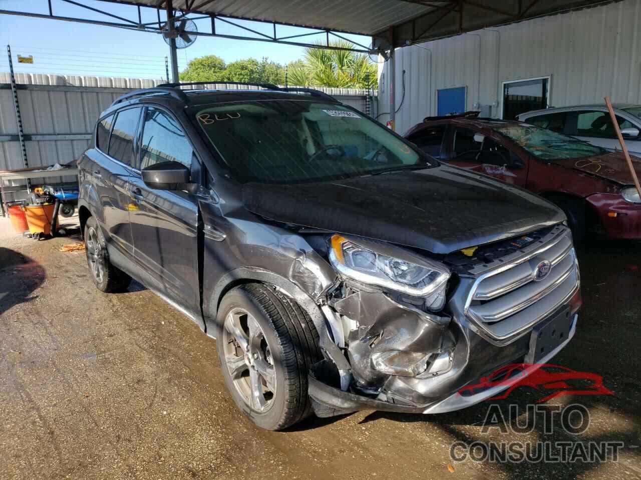 FORD ESCAPE 2018 - 1FMCU9HD7JUD40488