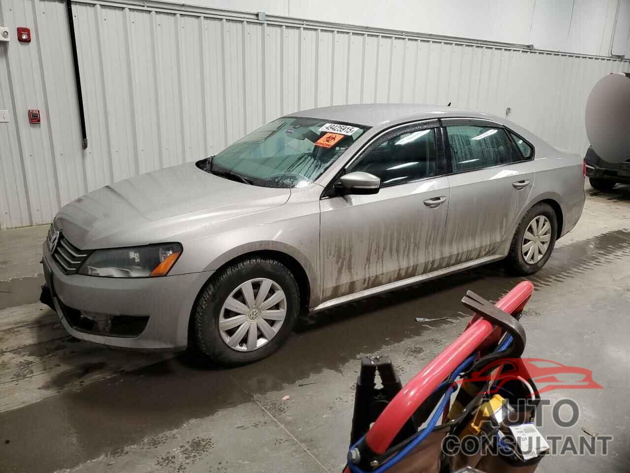 VOLKSWAGEN PASSAT 2013 - 1VWAP7A32DC036906