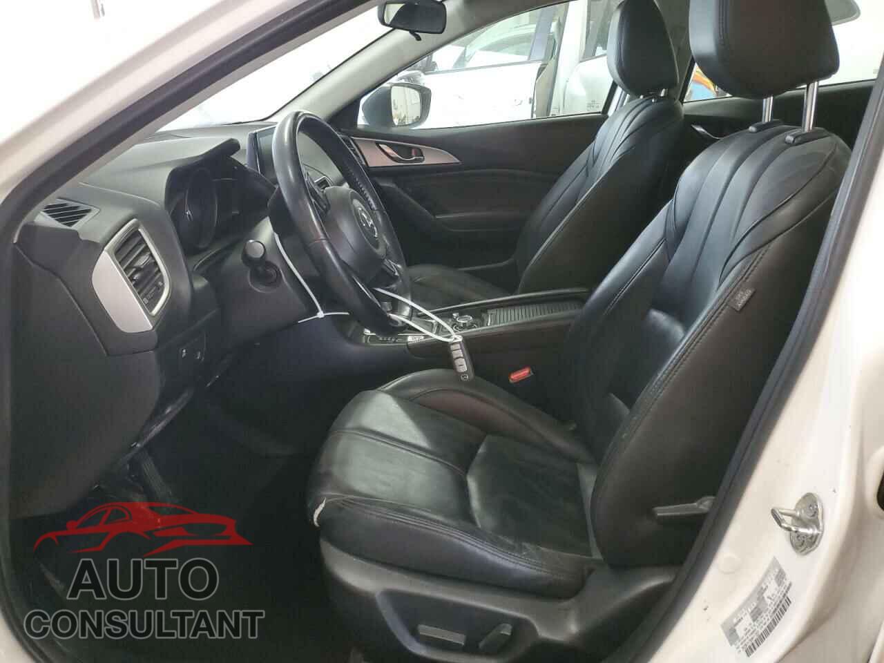 MAZDA 3 2017 - 3MZBN1V76HM117237