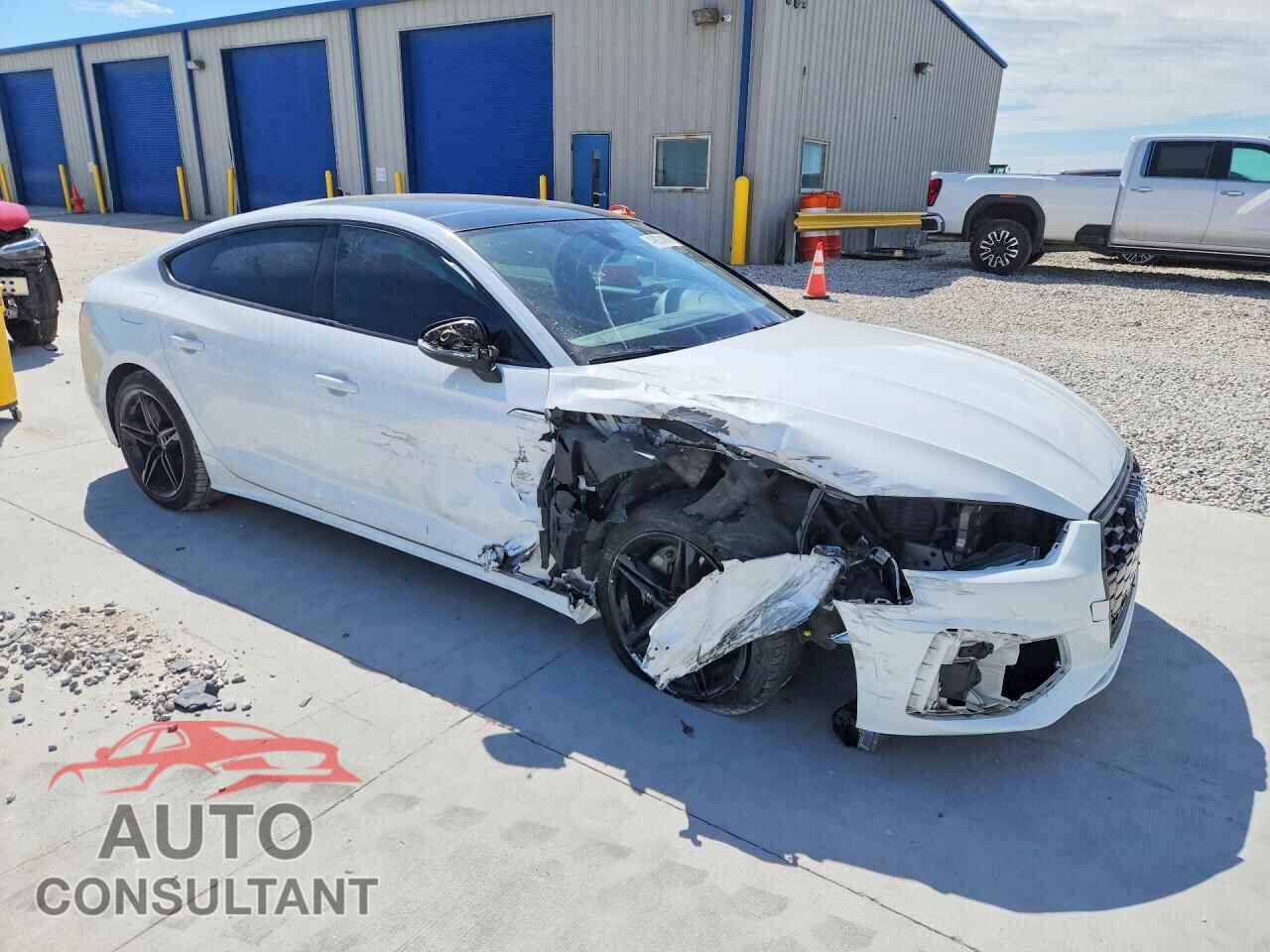 AUDI A5 2021 - WAUDACF52MA026261