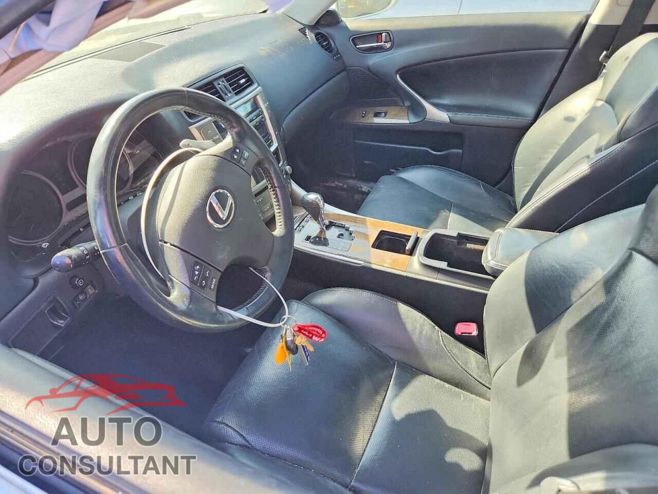 LEXUS IS 2010 - JTHCF5C28A5041680